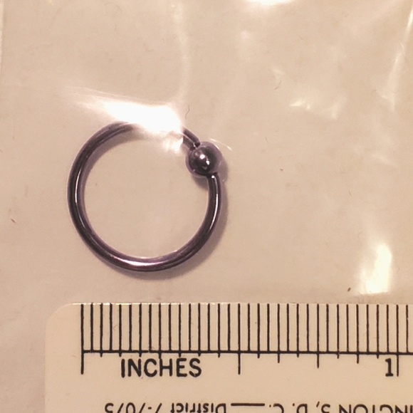 NWOT, 16g, Lilac, Unisex, BCR Ball Captive Hoop Earring - Picture 3 of 4